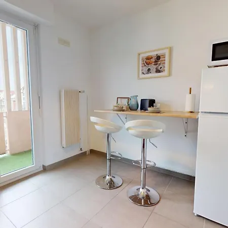 Apartment La Belle Etape Avec Parking Colmar